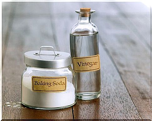 Vinegar and baking soda can kill odors