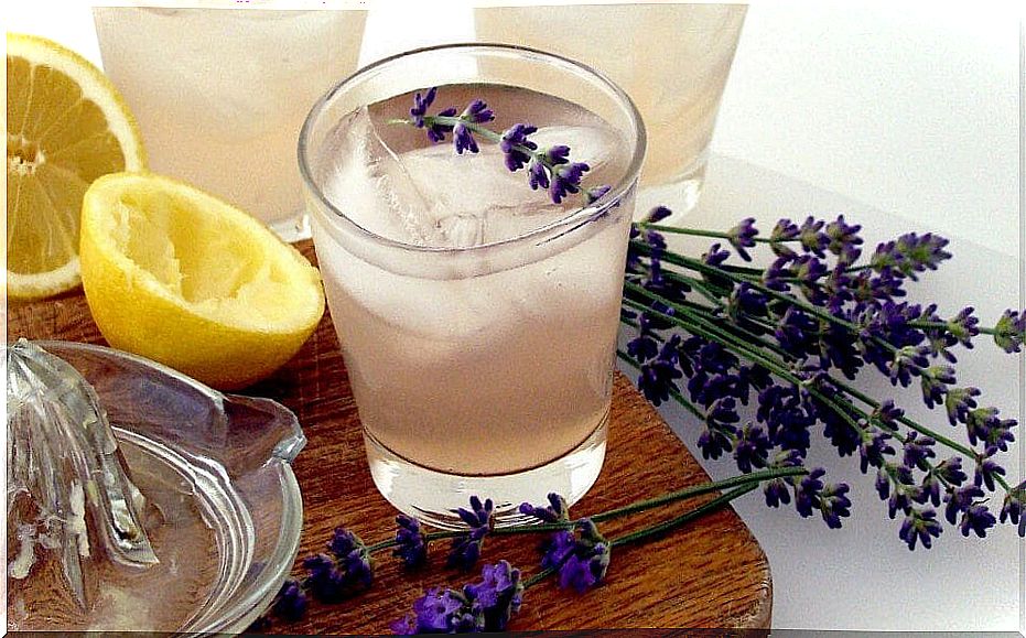 Lavender lemonade